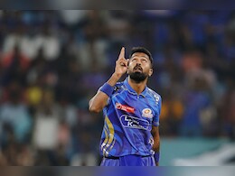 IPL 2025 Purple Cap: किसके पास है पर्पल कैप, हार्दिक ने दिलचस्प बनाई रेस, यहां देखें सबसे अधिक विकेट लेने वाले टॉप-5 गेंदबाज