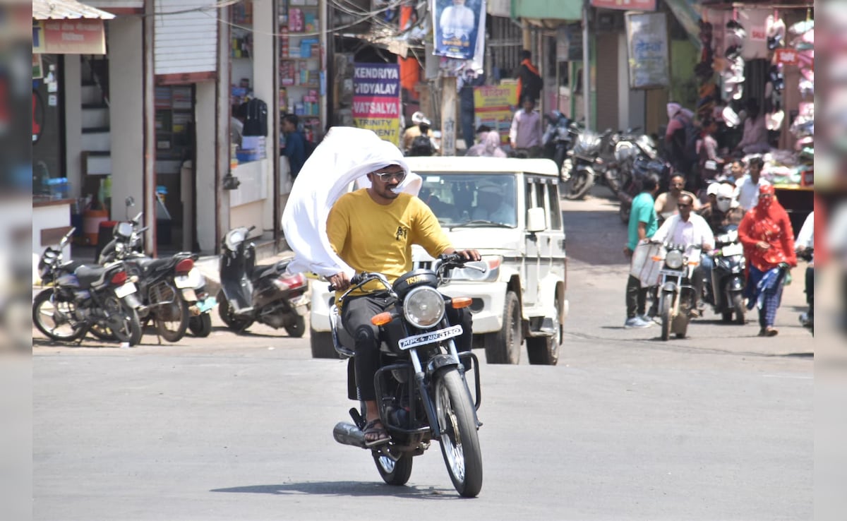 हीटवेव का असर: महाराष्ट्र में अब ‘अर्ली मॉर्निंग शिफ्ट’ और हाइड्रेशन ब्रेक, जानिए काम का टाइम-टेबल