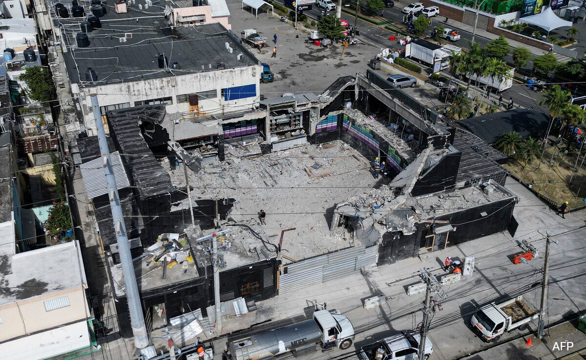 Санто Доминго The roof of the Dominican nightclub that collapsed