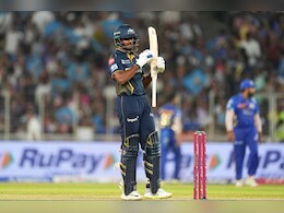IPL 2025, GT vs RR : गुजरातची विजयी मालिका सुरुच, राजस्थानचा मोठा पराभव करत नंबर 1 वर मारली धडक IPL 2025, GT vs RR : गुजरातची विजयी मालिका सुरुच, राजस्थानचा मोठा पराभव करत नंबर 1 वर मारली धडक