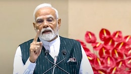 Tourist Attack Pahalgam: पहलगाम आतंकी हमले के बाद एक्शन में आए पीएम मोदी, गृह मंत्री शाह को दिया ये बड़ा आदेश