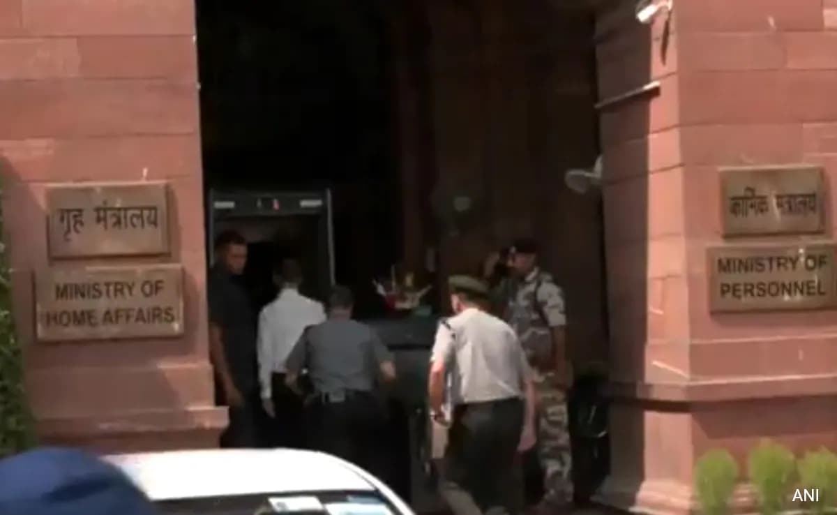 Home Ministry Holds High-Level Meet Amid Security Concerns After J&amp;K Attack