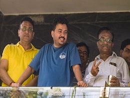 CBI Conducts Searches At AAP Leader's Residence Over Alleged Foreign Funding Violations CBI Conducts Searches At AAP Leader's Residence Over Alleged Foreign Funding Violations