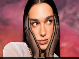 Dua Lipa Aces Her Face Card In A Peach-Perfect Monotone Glam Look Dua Lipa Aces Her Face Card In A Peach-Perfect Monotone Glam Look