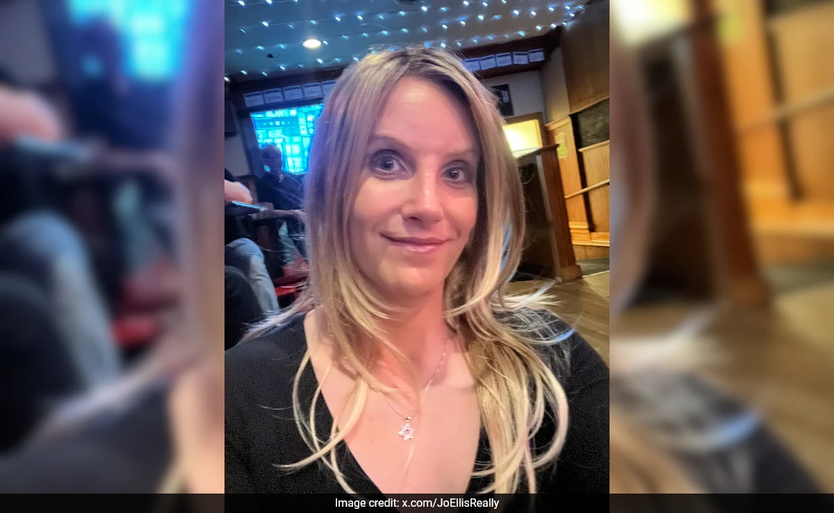 Вашингтон Съединени щати Трансгендерният пилот на САЩ заведе дело за