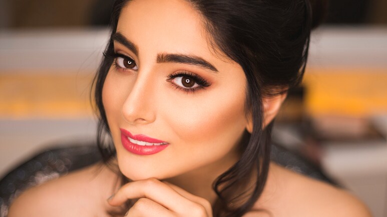 इन Smudge-Proof Kajal को अभी आजमाएं जो पूरे दिन टिके रहते हैं, Lakme, Plum से लेकर Renee तक सब ब्रांड्स में मिलेंगे इन Smudge-Proof Kajal को अभी आजमाएं जो पूरे दिन टिके रहते हैं, Lakme, Plum से लेकर Renee तक सब ब्रांड्स में मिलेंगे
