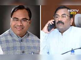 Bjp News: भाजपा स्थापना दिनी पक्षांतर्गत गटबाजी चव्हाट्यावर, चंद्रपूरात काय घडलं? Bjp News: भाजपा स्थापना दिनी पक्षांतर्गत गटबाजी चव्हाट्यावर, चंद्रपूरात काय घडलं?
