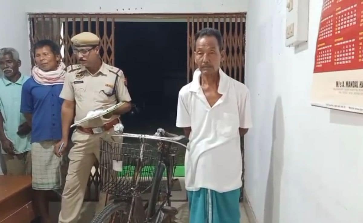 Гувахати При ужасяващ инцидент 60 годишен мъж в Асам се твърди