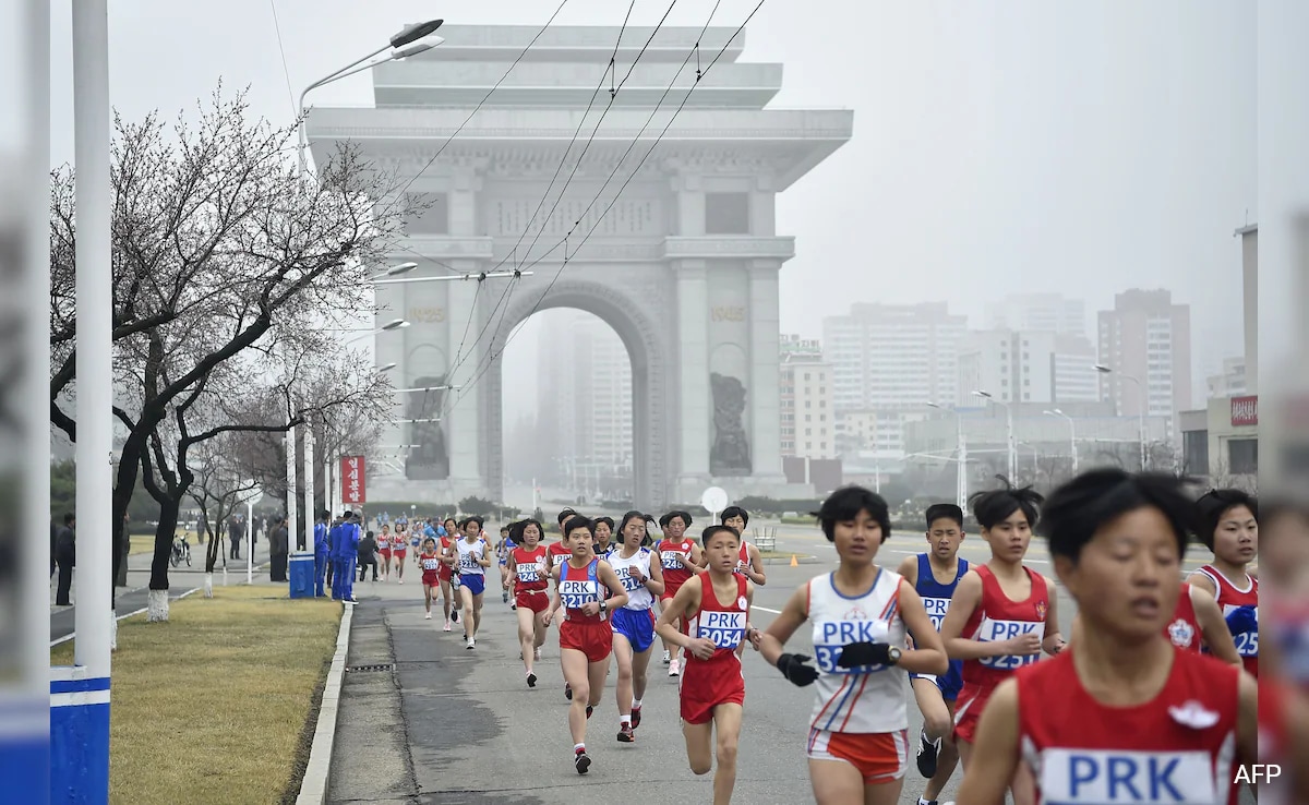 Сеул Северна Корея проведе първия си международен маратон в Пхенян