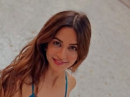 Kriti Kharbanda Serves Major Summer Fashion Goals In A Blue Flowy Dress Kriti Kharbanda Serves Major Summer Fashion Goals In A Blue Flowy Dress