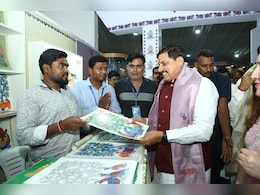 दिल्ली के 'विक्रमोत्सव' में दिखी 'सम्राट विक्रमादित्य' के शासन काल की झलक, सीएम ने इनका बढ़ाया हौसला