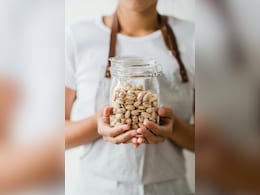 रात में सोने से पहले क्यों करना चाहिए इस ड्राई फ्रूट्स का सेवन? न्यूट्रिशनिस्ट ने बताया...