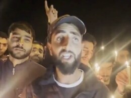 VIDEO: पहले हम हिंदुस्तान के बाशिंदे... आतंकी हमले को लेकर पहलगाम के लोगों ने निकाला कैंडल मार्च VIDEO: पहले हम हिंदुस्तान के बाशिंदे... आतंकी हमले को लेकर पहलगाम के लोगों ने निकाला कैंडल मार्च