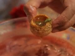 This Summer, Watermelon Pani Puri Should Be Your Favourite Desi Indulgence This Summer, Watermelon Pani Puri Should Be Your Favourite Desi Indulgence
