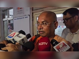 Digital Arrest Scam: रामकृष्ण आश्रम के स्वामी को 26 दिनों तक डिजिटल अरेस्ट में रखा, दो करोड़ 52 लाख रुपये करवा लिए ट्रांसफर Digital Arrest Scam: रामकृष्ण आश्रम के स्वामी को 26 दिनों तक डिजिटल अरेस्ट में रखा, दो करोड़ 52 लाख रुपये करवा लिए ट्रांसफर