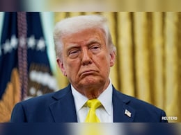 Donand Trump News:  'बायडेन यांची 2020मध्येच हत्या, त्यांच्या जागी क्लोन..' ट्रम्प यांच्या अजब दाव्याने खळबळ Donand Trump News:  'बायडेन यांची 2020मध्येच हत्या, त्यांच्या जागी क्लोन..' ट्रम्प यांच्या अजब दाव्याने खळबळ