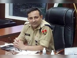 Rajasthan: जोधपुर में 13 पुलिसकर्मियों पर गिरी गाज, बजरी माफियाओं से सांठगांठ का आरोप  Rajasthan: जोधपुर में 13 पुलिसकर्मियों पर गिरी गाज, बजरी माफियाओं से सांठगांठ का आरोप