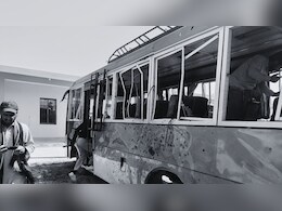 फिर दहला पाकिस्तान! बलूचिस्तान में पुलिस बस पर IED हमला, विस्फोट में 3 अधिकारी मरे- 16 घायल फिर दहला पाकिस्तान! बलूचिस्तान में पुलिस बस पर IED हमला, विस्फोट में 3 अधिकारी मरे- 16 घायल