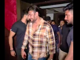 Actor Darshan Attends Film Event, Skips Renuka Swamy Murder Trial Over 'Back Pain' Actor Darshan Attends Film Event, Skips Renuka Swamy Murder Trial Over 'Back Pain'