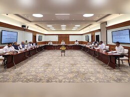 यमुना पुनरुद्धार पर चर्चा के लिए प्रधानमंत्री मोदी की अध्यक्षता में बैठक हुई