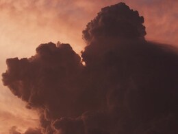 Nagpur News : आकाशातून पडलेला 50 किलोचा धातुचा तुकडा नेमका कसला? नागपुरकरांमध्ये घबराट