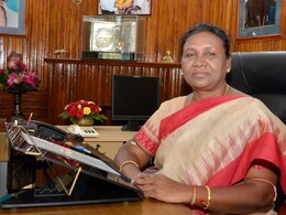 वक्फ संशोधन बिल को मिली राष्ट्रपति की मंजूरी, अस्तित्व में आया नया कानून वक्फ संशोधन बिल को मिली राष्ट्रपति की मंजूरी, अस्तित्व में आया नया कानून