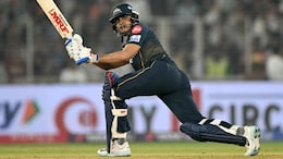 RCB vs GT : गुजरातच्या विजयानंतर गिलचा विराटवर निशाणा ! 7 शब्दांची पोस्ट Viral