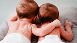 Are Twins Allergic To The Same Things? Here's What Researchers Says