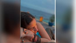 Alia Bhatt's Loved-Up Pic With Ranbir Kapoor On Their 3rd Wedding Anniversary. Kareena Kapoor, Zoya Akhtar React