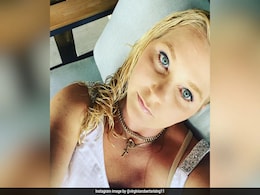 Days After Suicide, Epstein Victim's Handwritten Note Calling For Justice Days After Suicide, Epstein Victim's Handwritten Note Calling For Justice