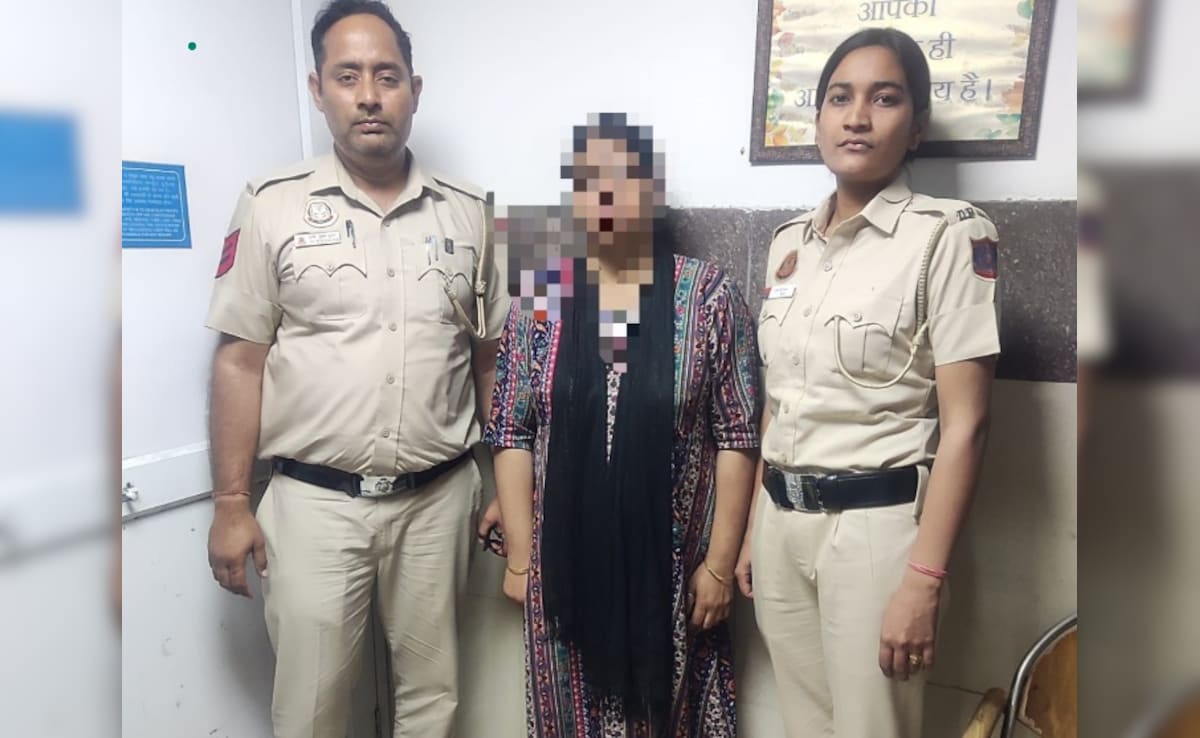 Jewel Thief At AIIMS: Woman Posed As Doctor To Steal From Hostel Rooms