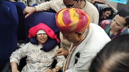 Rajasthan: जापान से लौट रही महिला की सांसद भागीरथ चौधरी ने बचाई जान, सफर के दौरान  उखड़ने लगी थी सांसे