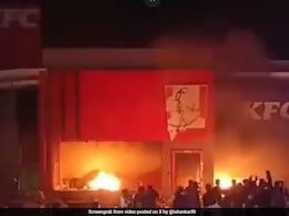 Over 170 Arrested Over Attacks On KFC Outlets In Pakistan Over 170 Arrested Over Attacks On KFC Outlets In Pakistan