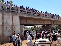 8 Of Family Killed, 6 Injured As Vehicle Falls Off Bridge In Madhya Pradesh 8 Of Family Killed, 6 Injured As Vehicle Falls Off Bridge In Madhya Pradesh