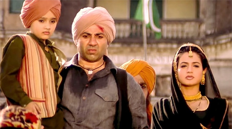 'अब तारा सिंह किसे बचाएगा पाकिस्तान से? नवाज शरीफ को?' अमीषा पटेल के 'Gadar 3' अपडेट पर फैन्स का रिएक्शन