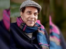 Dharmendra Undergoes Eye Surgery At 89: "I Am Strong, <i>Abhi Bhi Bahut Dum Hai</i>" Dharmendra Undergoes Eye Surgery At 89: "I Am Strong, <i>Abhi Bhi Bahut Dum Hai</i>"