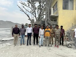 Illegal Mining : सील हो गया फर्जी क्रेशर, अवैध खनन को लेकर इस जिले में एक्शन मोड में खनिज विभाग