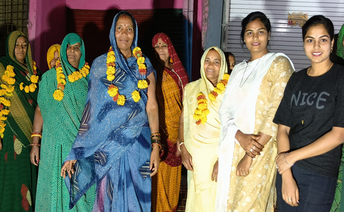 MP के राजगढ़ में शराब की दुकान हटने के बाद मना जश्न, 'विजय दिवस' जैसा बना माहौल, जानिए क्या कुछ हुआ?