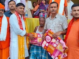 Bihar Minister Slammed For Distributing Blankets In 40 Degrees Heat