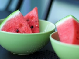 How To Choose The Right Watermelon This Summer - Follow These Easy Tips How To Choose The Right Watermelon This Summer - Follow These Easy Tips