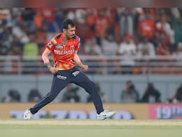 CSK vs PBKS: 'GOD मोड ऑन क्या?, युजवेंद्र चहल ने चेन्नई के खिलाफ लगाई हैट्रिक, RJ Mahvash का इंस्टाग्राम स्टोरी हुआ वायरल CSK vs PBKS: 'GOD मोड ऑन क्या?, युजवेंद्र चहल ने चेन्नई के खिलाफ लगाई हैट्रिक, RJ Mahvash का इंस्टाग्राम स्टोरी हुआ वायरल