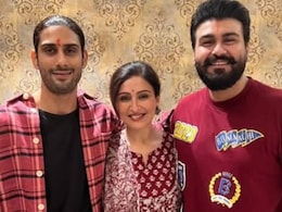 प्रतीक स्मिता पाटिल के पिता का नाम हटाने के बाद राज बब्बर के बच्चों ने शेयर भाई के साथ फोटो, लिखा- राज बब्बर जी के तीनों बच्चे... प्रतीक स्मिता पाटिल के पिता का नाम हटाने के बाद राज बब्बर के बच्चों ने शेयर भाई के साथ फोटो, लिखा- राज बब्बर जी के तीनों बच्चे...
