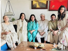 Eid 2025: A Full House Pic Featuring Javed Akhtar, Shabana Azmi, Honey Irani, Farhan, Zoya And Shibani Eid 2025: A Full House Pic Featuring Javed Akhtar, Shabana Azmi, Honey Irani, Farhan, Zoya And Shibani