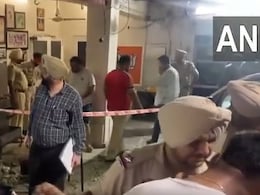 Blast Outside BJP Leader's House In Jalandhar, Forensic Team At Spot Blast Outside BJP Leader's House In Jalandhar, Forensic Team At Spot