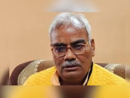 Rajasthan: उदयपुर में छात्र से मुर्गा कटवाना शिक्षक को पड़ा महंगा, शिक्षा मंत्री दिलावर ने उठाया सख्त कदम  Rajasthan: उदयपुर में छात्र से मुर्गा कटवाना शिक्षक को पड़ा महंगा, शिक्षा मंत्री दिलावर ने उठाया सख्त कदम