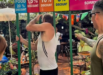 Watch: Funny Discount System In Thai Restaurant Leaves Internet In Splits Watch: Funny Discount System In Thai Restaurant Leaves Internet In Splits