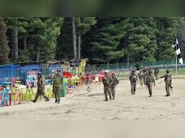 आतंकियों से लड़ने को सेना में भर्ती होना चाहता हूं: हमले में पिता को खोने वाले नौ वर्षीय बेटे ने कहा आतंकियों से लड़ने को सेना में भर्ती होना चाहता हूं: हमले में पिता को खोने वाले नौ वर्षीय बेटे ने कहा