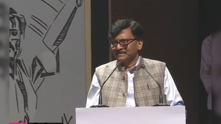 "Fadnavis Act": Sanjay Raut's Big Allegation As Agency Probes Civic Official