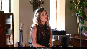 &lsquo;Hannahversary&rsquo;: Miley Cyrus Announces &lsquo;Hannah Montana&rsquo; 20th Anniversary Special For Disney+