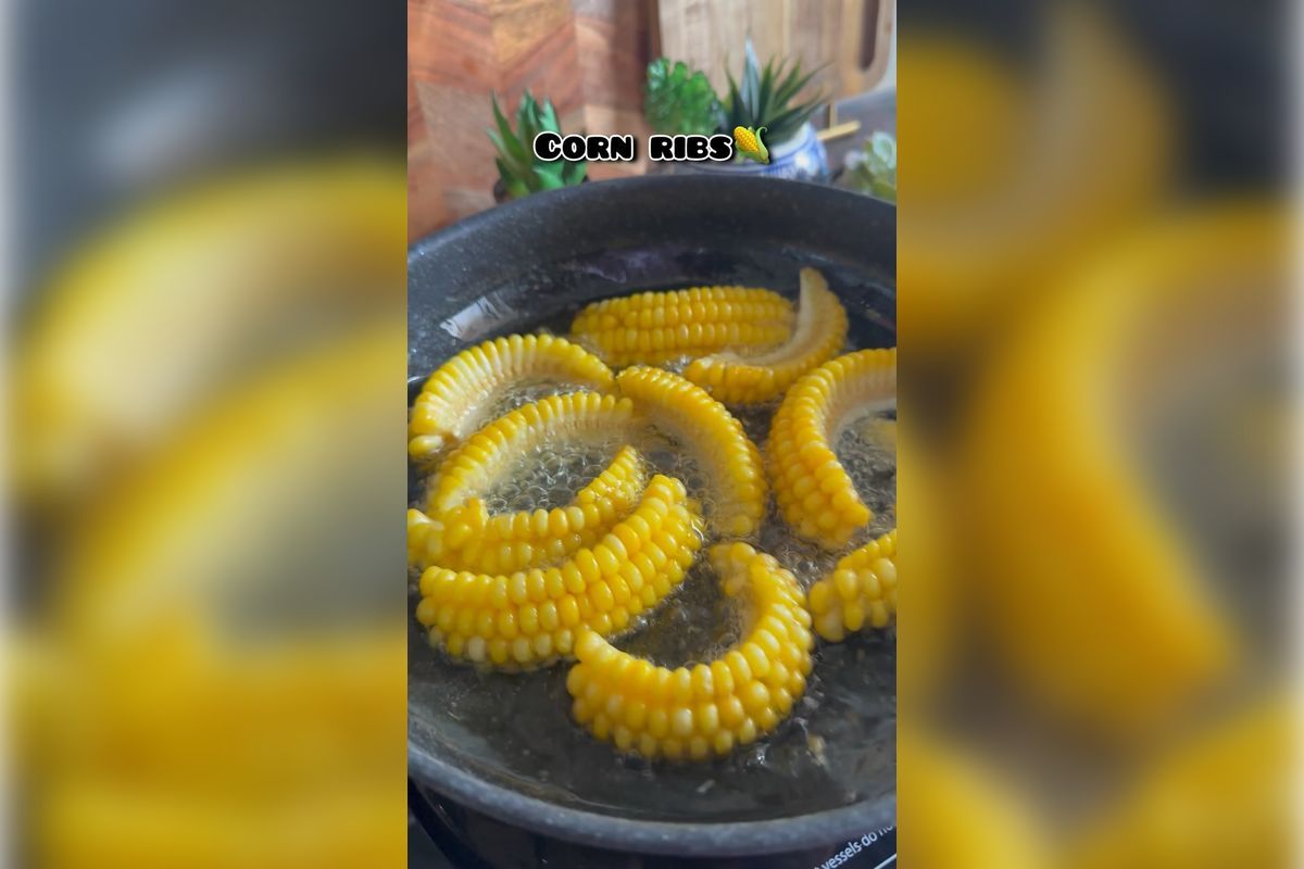 Monsoon Munchies: Aishwarya Sonvane's Sweet & Spicy Corn Ribs Recipe